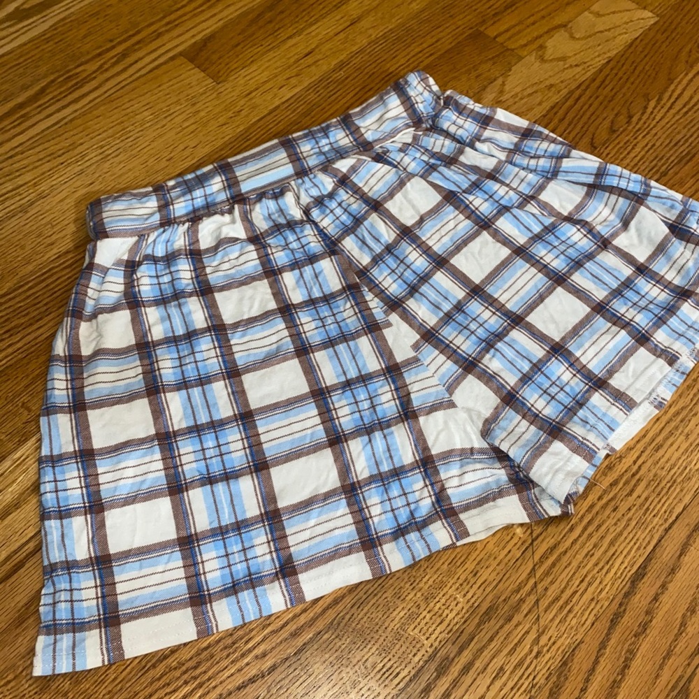 Pretty little thing baby blue plaid shorts